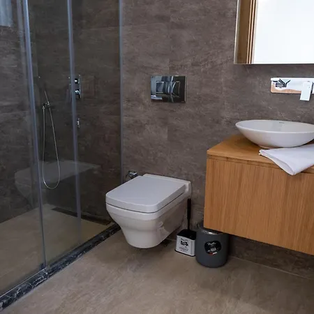 Villa Süper Lüks Havuzlu Merkezde Çeşme