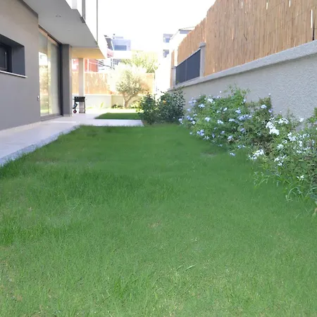 Sueper Lueks Havuzlu Merkezde Çeşme